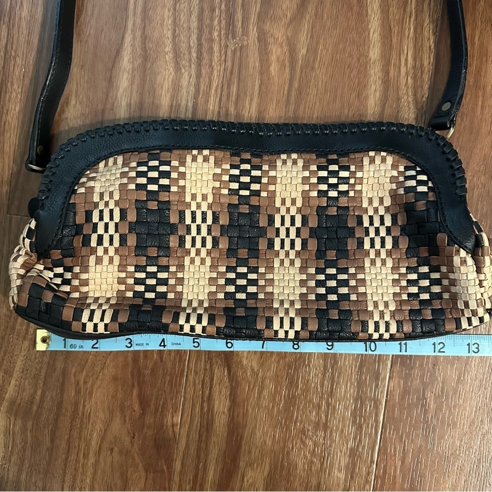 Woven Leather Clever Carriage Black and Brown Woven Leather Shoulder Bag Clutch - Picture 7 of 11